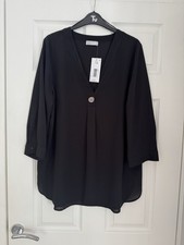 BRAND NEW WITH TAGS MATALAN BLACK TOP WITH 3/4 SlEEVES