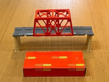 OO gauge Hornby boxed  R657 Single track Girder Bridge in good box