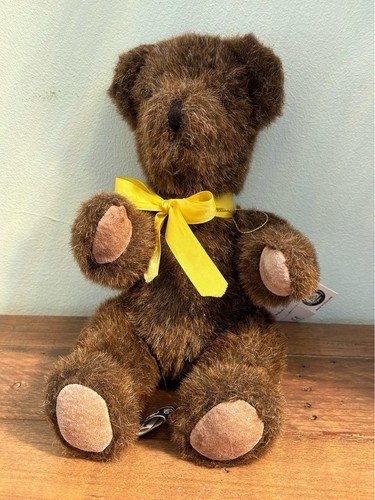 Canterbury bear 26cm high - canterbury,