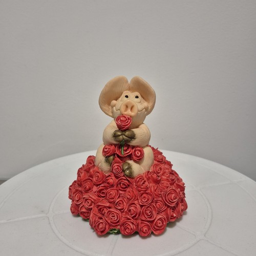 Piggin love david - piggin', by