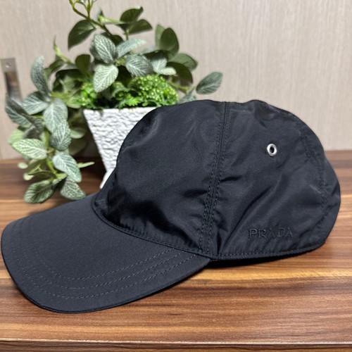 Prada size logo - prada,