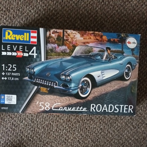 Revell 58 corvette - -,