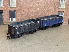 2 Bachmann OO Gauge Model Railway MEA Box Wagons With Ballast Loads