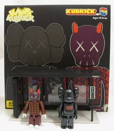 Kaws medicom kubrick bus - x,