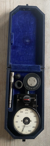Smiths hand tachometer 50000 - hand,