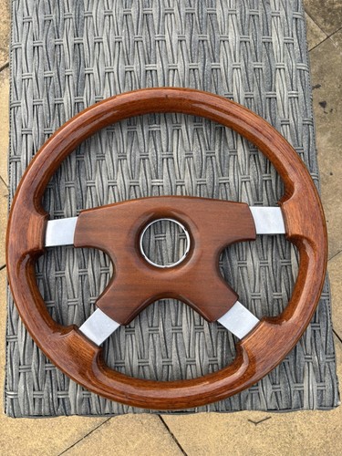Wooden steering wheel - wooden,