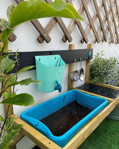 Garden mud kitchen playhouse - kitchen,