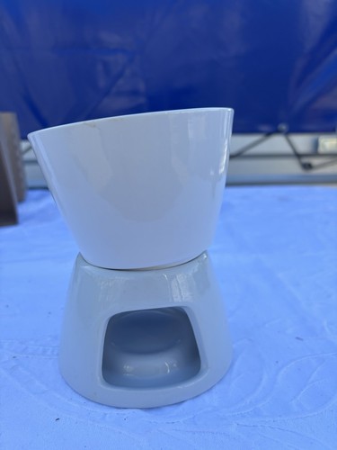 Unbranded white porcelain - white,