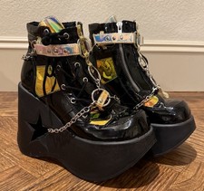 Demonia Star Cutout Vegan