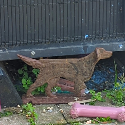 Cast iron dog - iron, garden