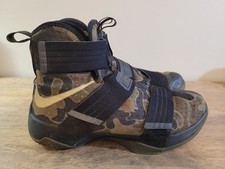 Size 11 - Nike Zoom LeBron