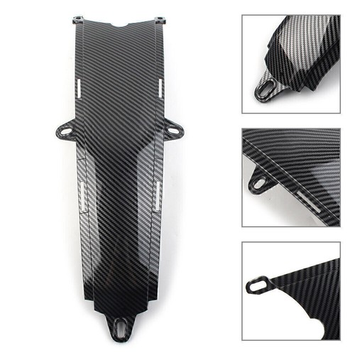 Tank center cover - center, carbon