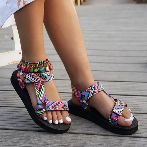 Women flat beach sandals - flat,