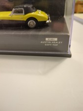 CORGI 1:43 02401 YELLOW &