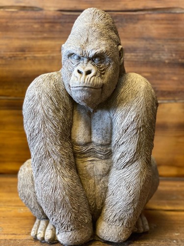 Stone garden large silverback - large,