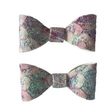 Pair of Bow Clog Shoe Charms