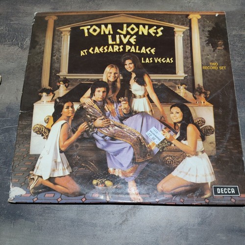 Tom jones live - tom,