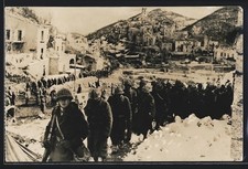 Old postcard Monte Cassino, battle 1944, infantry on the march 