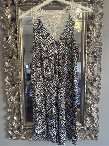 Gorgeous playsuit with lace - playsuit,