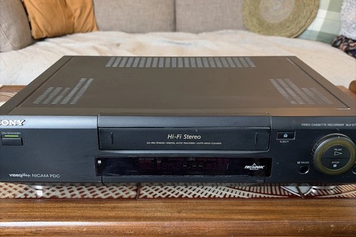 Sony slv e710ux vhs video - vhs,