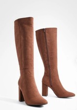 Boohoo Faux Suede Knee High Heeled Boots • Chocolate Brown • UK 8