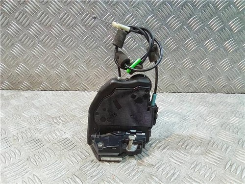 Right rear door lock toyota - right,