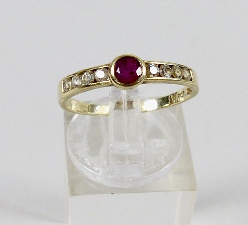 585 gold ring - gold, and