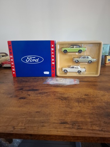 Vanguards ford granada - vanguards,