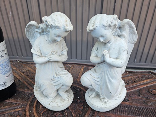 Vintage pair praying angel