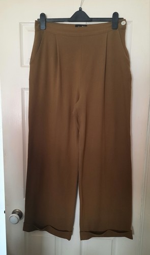 The house foxy khaki s - the,