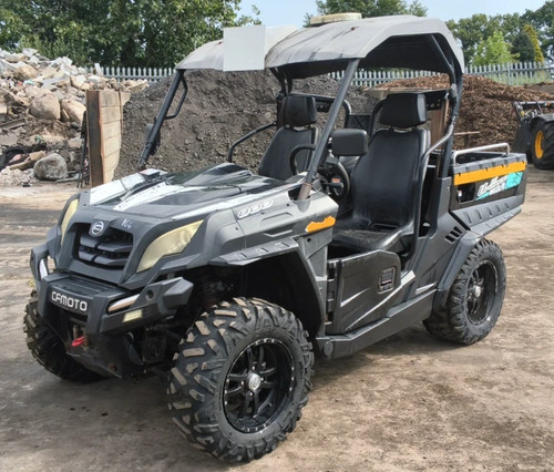 Moto uforce 800 4x4 - cf,