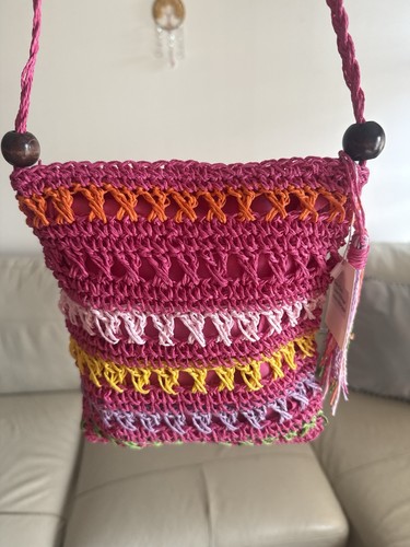 Bohemian crochet shoulder - bohemian, or