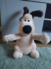 Gromit Standing Plush Soft Toy Born To Play 1989 Wallace And Gromit