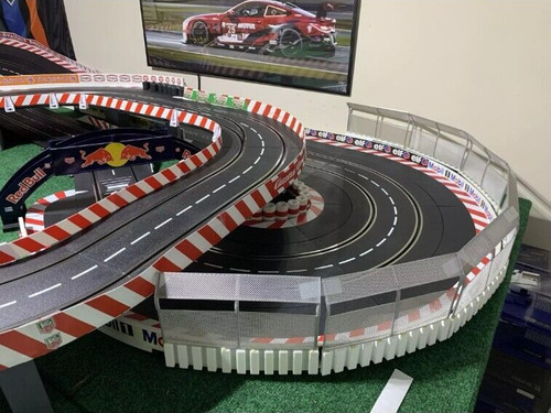 Slot car track fencing - slot,