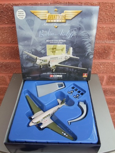Douglas c47a skytrain air - douglas,