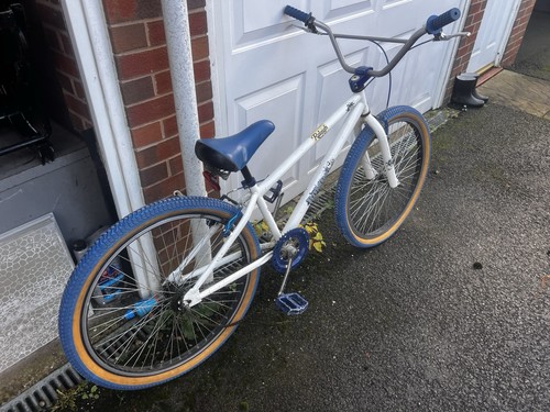 Raleigh bomber bmx bike - bomber??,