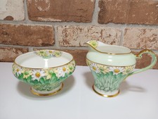 Rare Vintage Aynsley- Daisy Petals-B4617 Milk Jug And Sugar Bowl. Bone China 