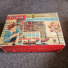 VINTAGE SPOT-ON TRIANG ARKITEX