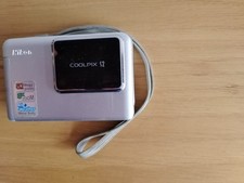 Nikon Coolpix S2 compact