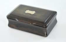ANTIQUE PRESSED HORN SNUFF BOX