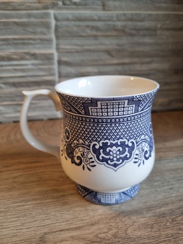 Vintage porcelain churchill - vintage,