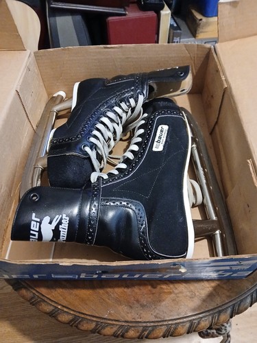 Bauer ice skates size - ice,