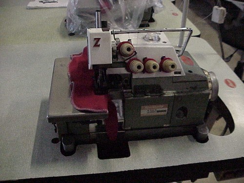Industrial overlocker - ,