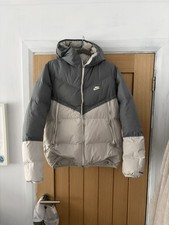 Men’s Nike Windrunner Storm