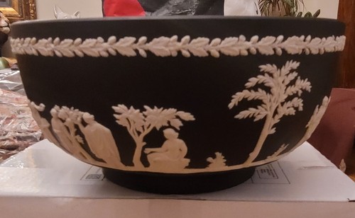 Wedgwood black jasperware - black,