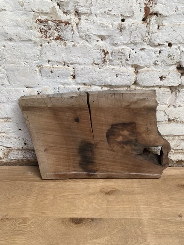 Waney edge live - edge, walnut