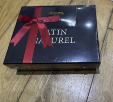 Satin Naturel Divine Moments