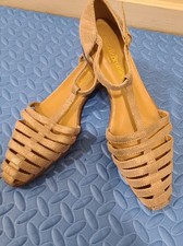 RUSSELL & BROMLEY luxury