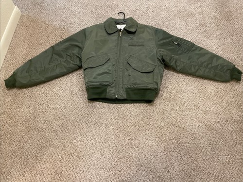 Vintage military cwu p - us,