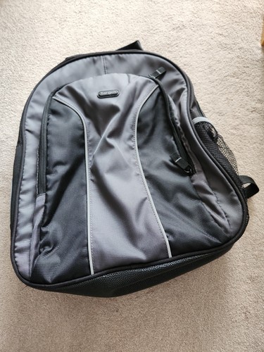 Targus essential 16 - essential, 15.4-16"
